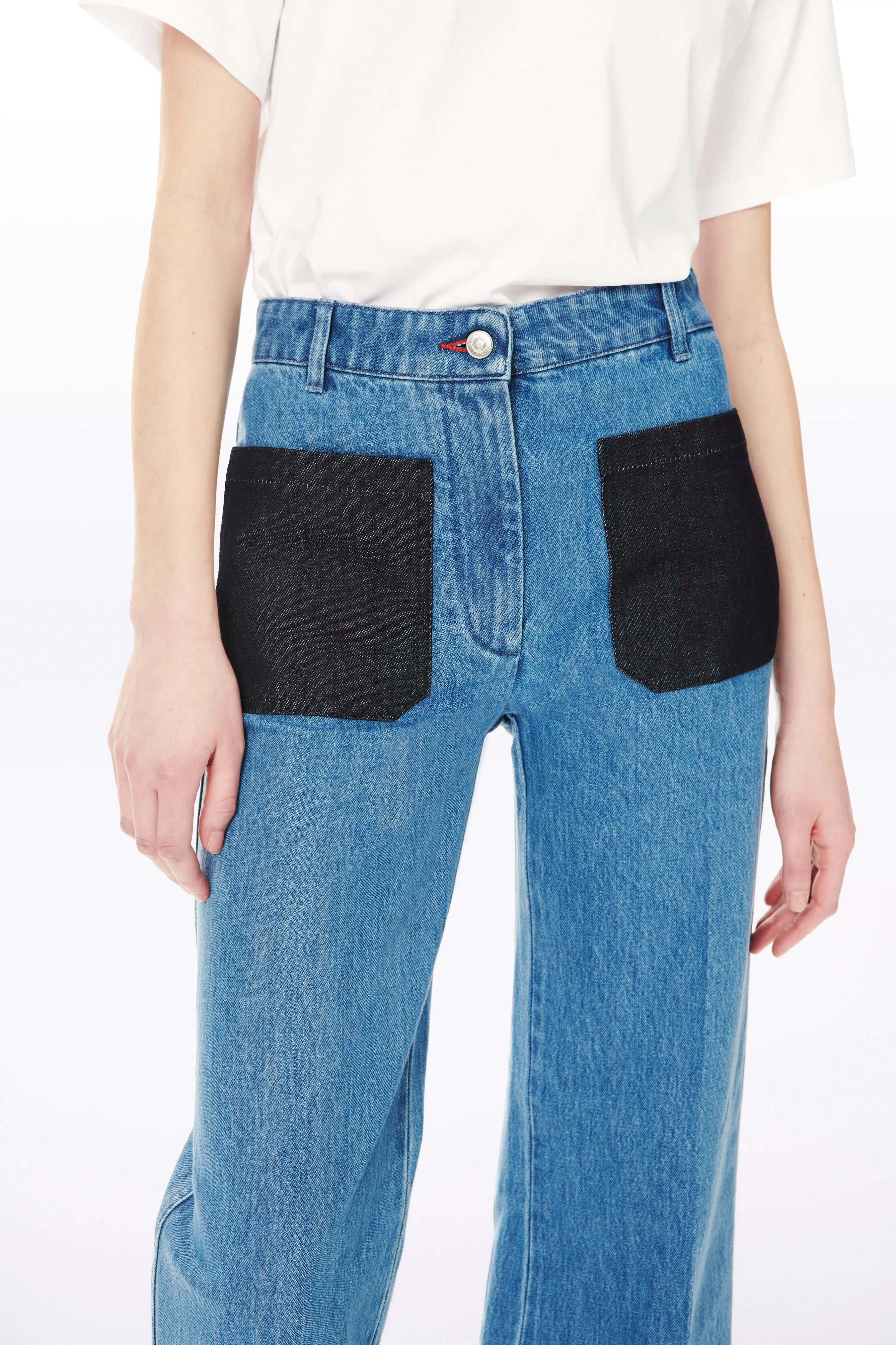 Alina High Waisted Patch Pocket Jean In 70s Wash