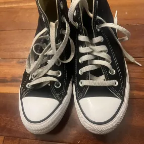 Converse Women's Black and White Trainers