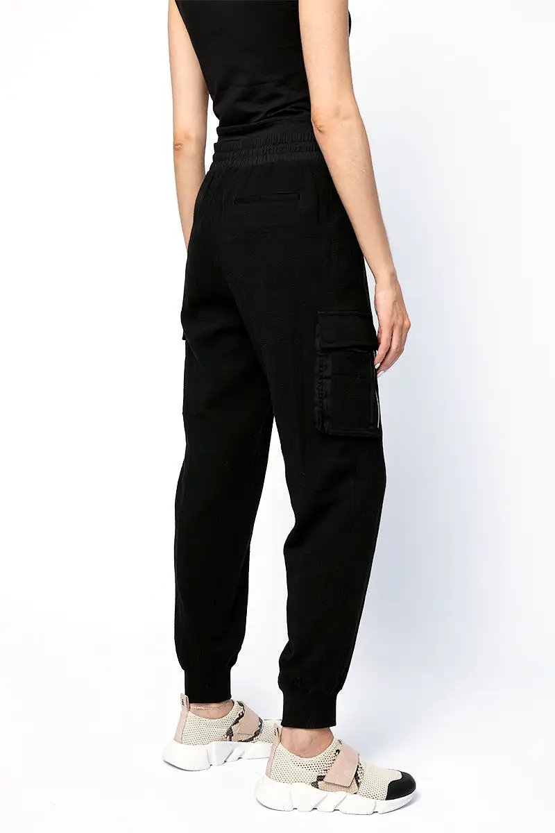 Cotton Gauze Pull On Cargo Pant in Black