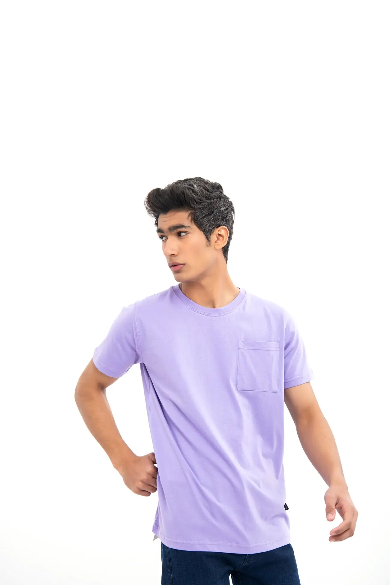 CREW NECK T-SHIRT WITH PATCH POCKET