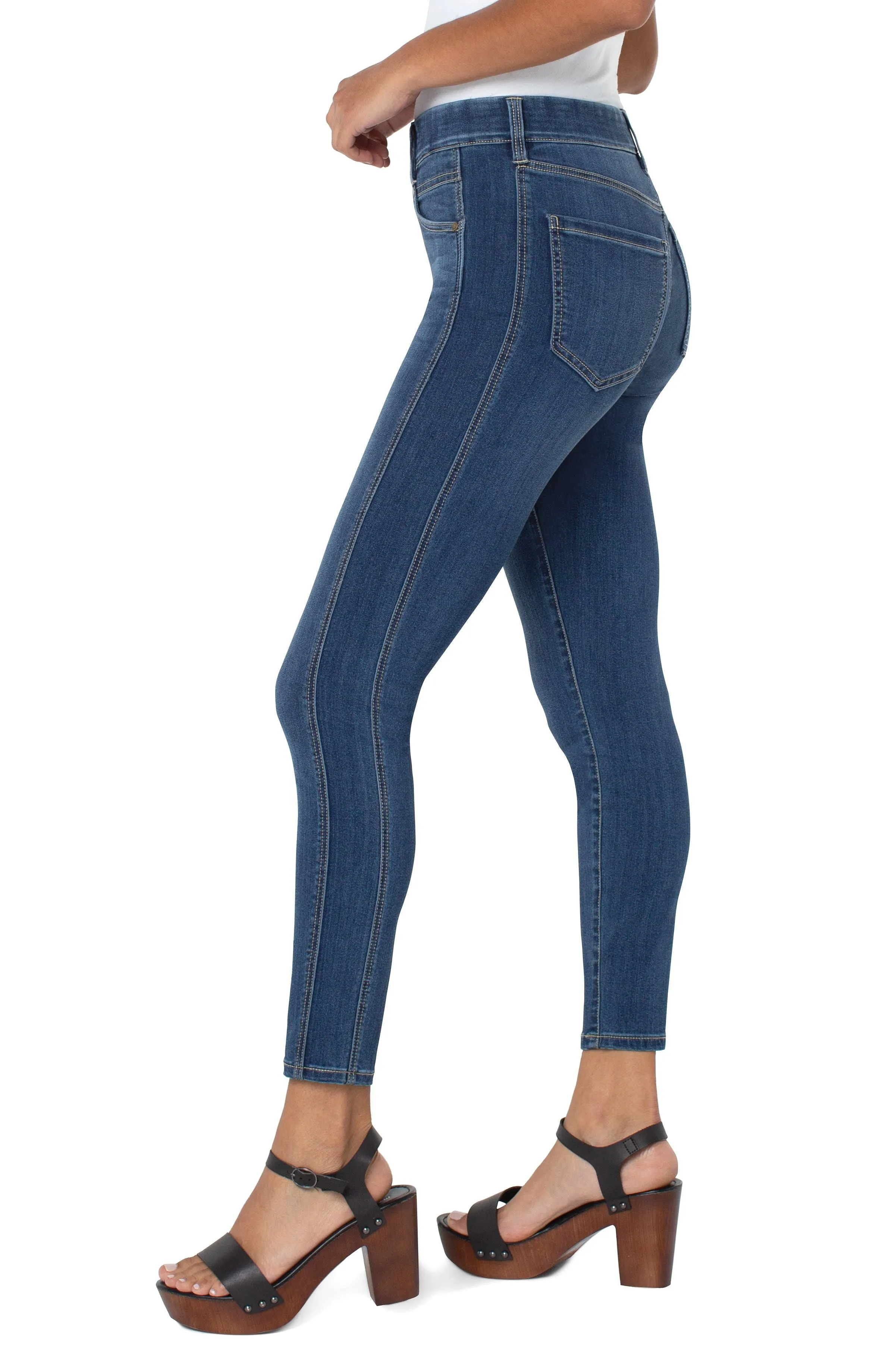 Gia Glider Seam Crop Skinny