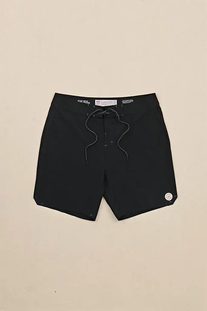 GLOBE EVERY SWELL BOARD SHORT, BLACK