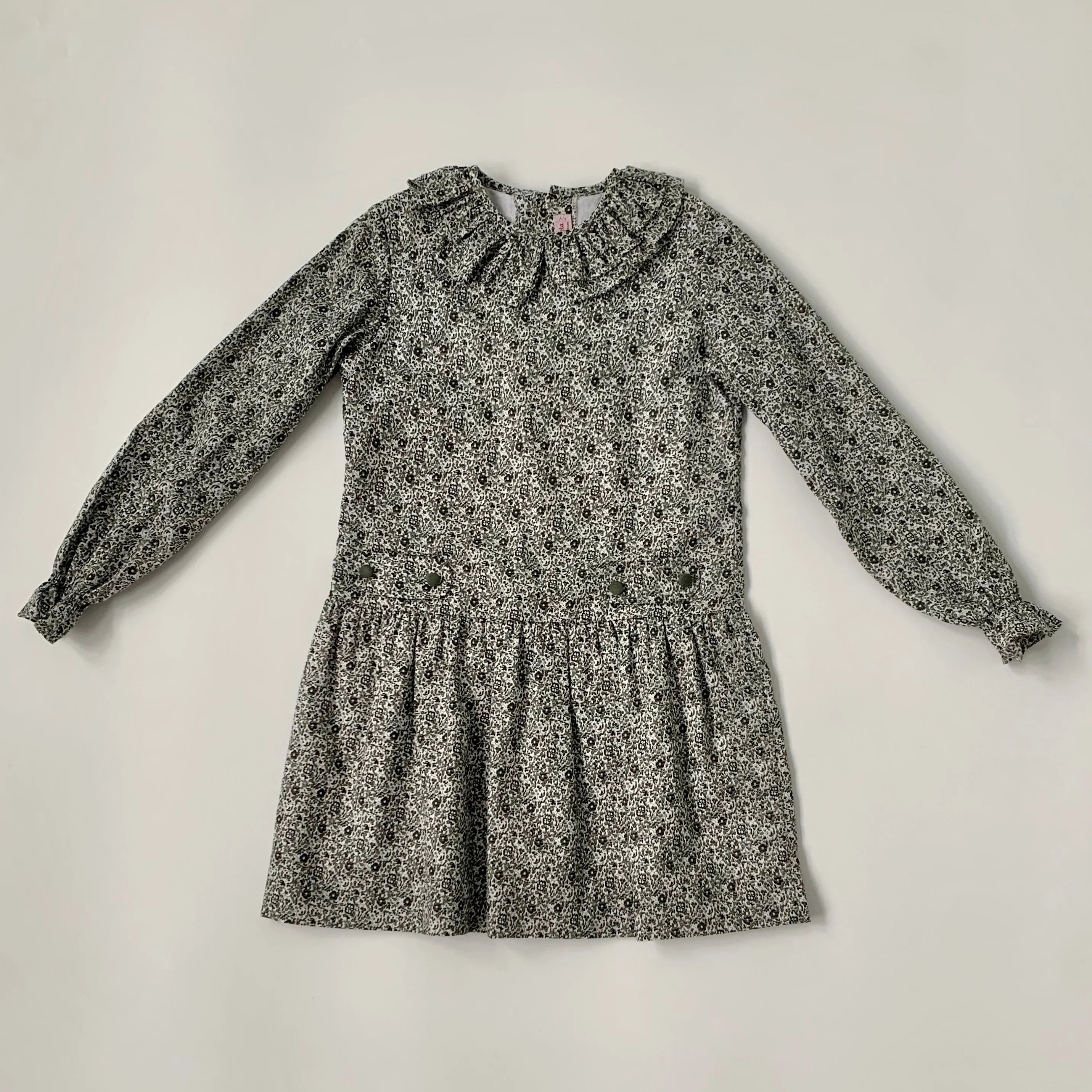 La Coqueta Grey Floral Dress With Frill Collar: 5 Years