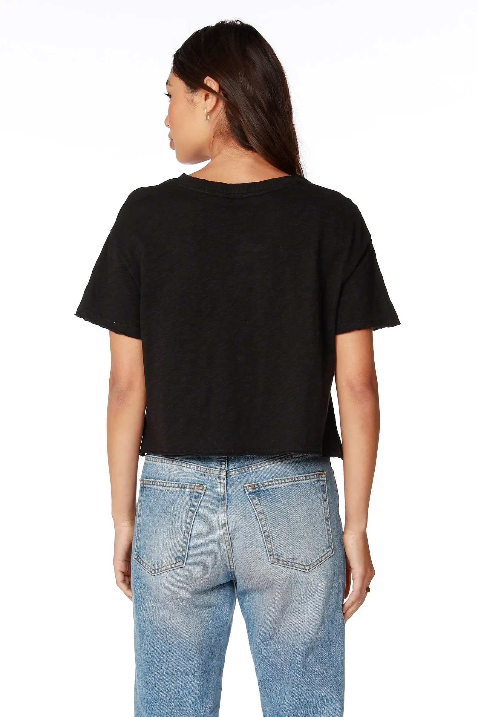 RAW EDGE CROPPED TEE