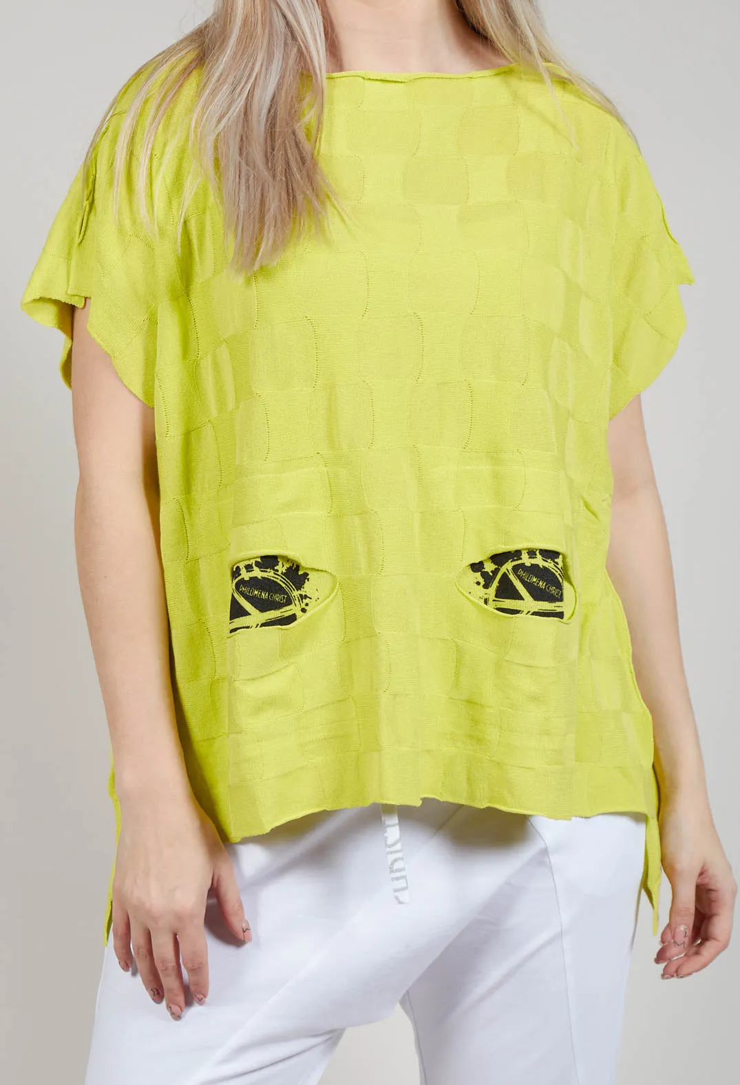 Relaxed Patch Pocket Top in Lemon