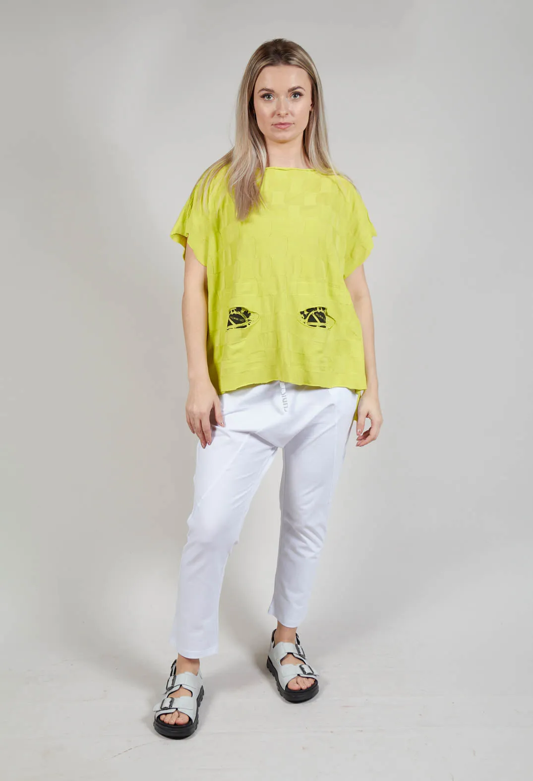 Relaxed Patch Pocket Top in Lemon